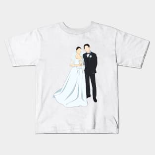 king the land couple wedding Kids T-Shirt